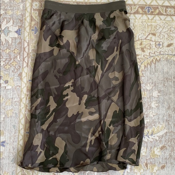 ATM Anthony Thomas Melillo Silk Camo Skirt M - Picture 7 of 10